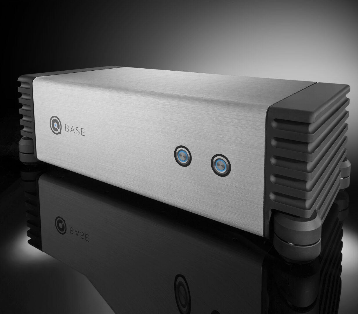 NORDOST QBASE REFERENCE – AC DISTRIBUTION UNIT